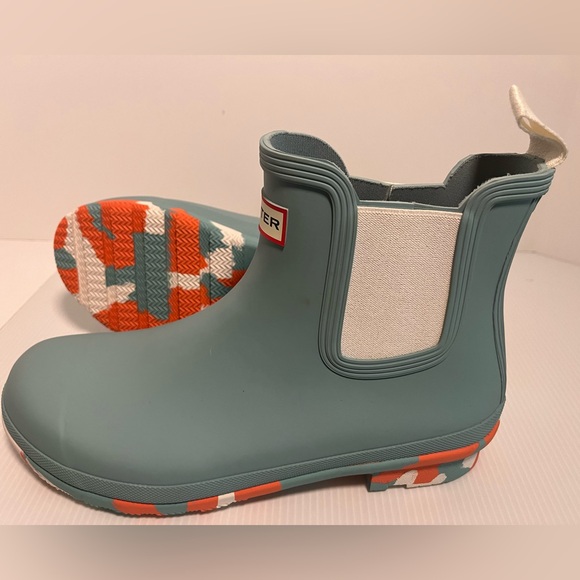 Hunter Chelsea Short Rubber Boots - color Seafoam sz 10 US - Picture 4 of 15